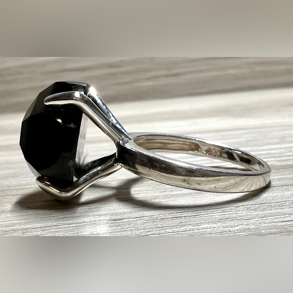 Vintage Handmade Modernist Sterling Silver Prong-Set Black Agate Ring, Size 6.75 - Picture 3 of 11